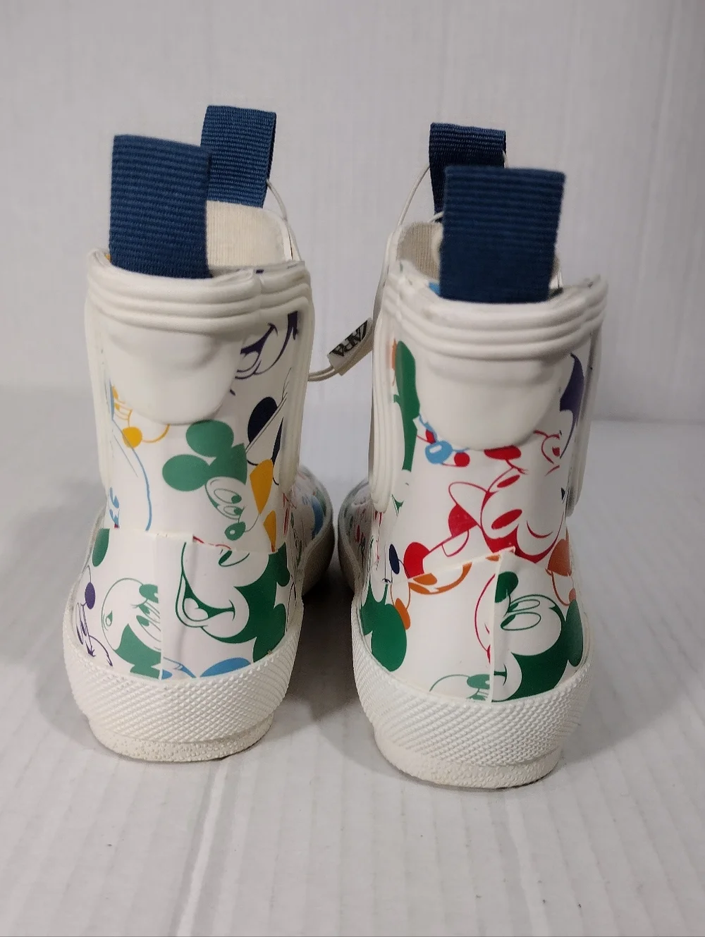 Zara Disney Kids' Mickey & Friends Multicolor Slip-On Rain Boots Size 8